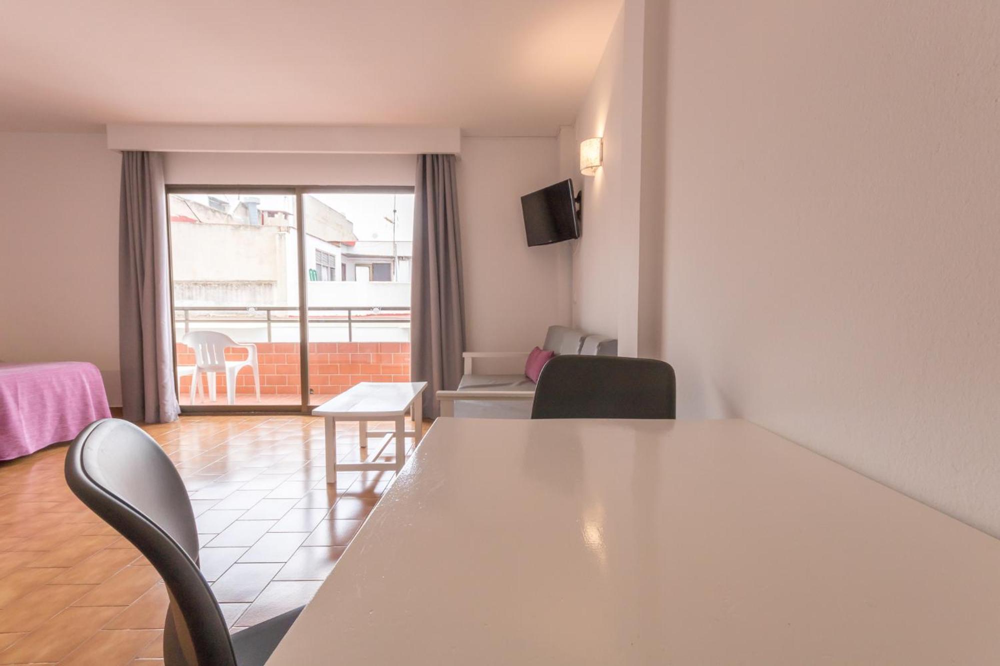 Apartamentos Orosol 2 By Typic Hotels Sant Antoni de Portmany Pokój zdjęcie