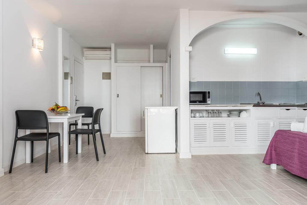 Apartamentos Orosol 2 By Typic Hotels Sant Antoni de Portmany Zewnętrze zdjęcie