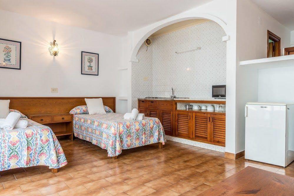 Apartamentos Orosol 2 By Typic Hotels Sant Antoni de Portmany Zewnętrze zdjęcie