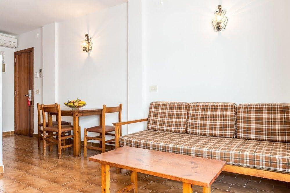 Apartamentos Orosol 2 By Typic Hotels Sant Antoni de Portmany Zewnętrze zdjęcie