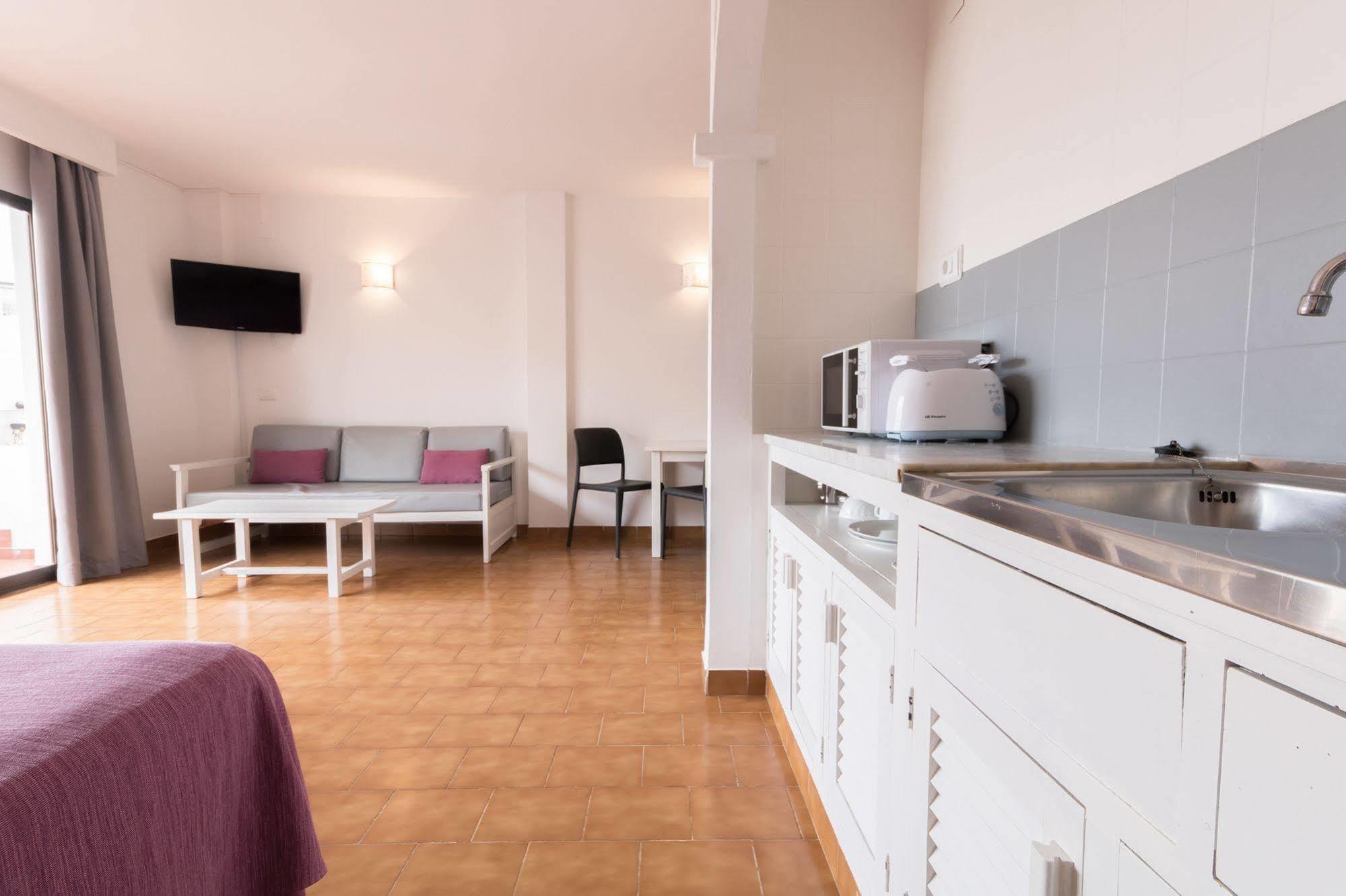 Apartamentos Orosol 2 By Typic Hotels Sant Antoni de Portmany Zewnętrze zdjęcie